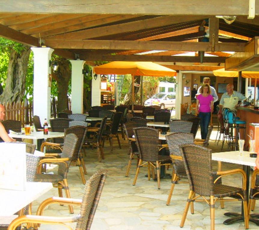 Aparthotel Andreas House Dassia  Exterior foto